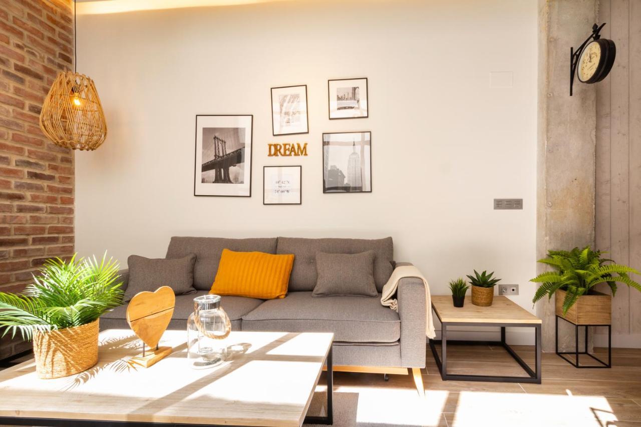 Huelin Suites Malaga Exterior photo